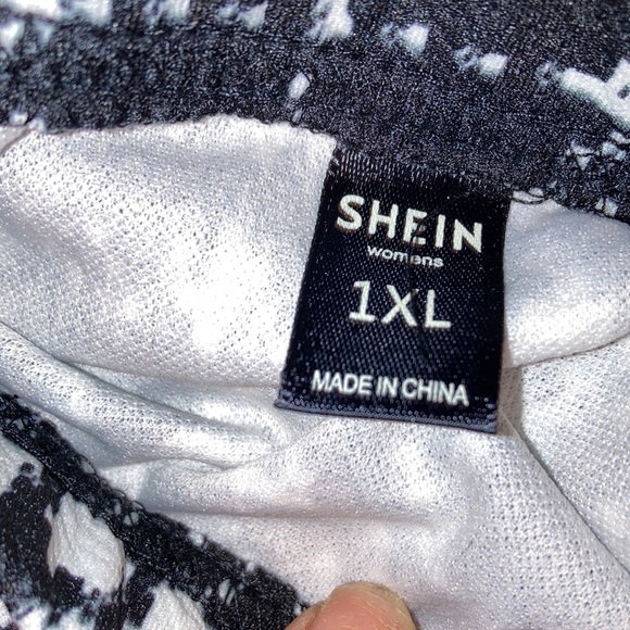 🍄 plaid skirt🍄 - Picture 4 of 5